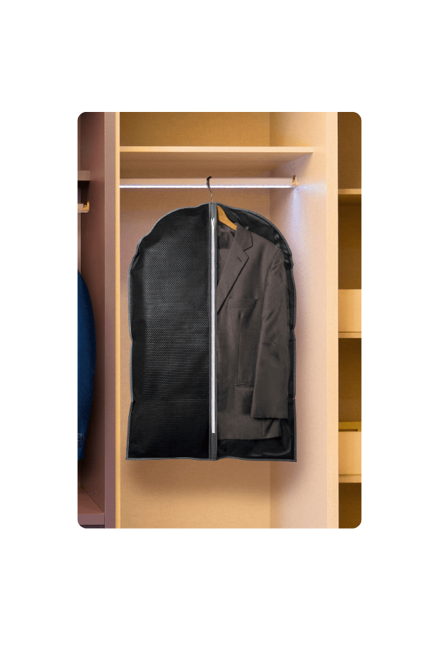 imagem de Capa Para Terno Com Ziper