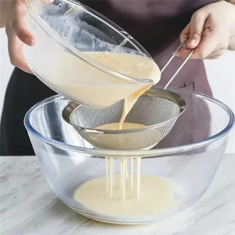 imagem de Peneira Inox Luxo 20 Cm