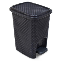 imagem de Lixeira Rattan Com Pedal Preta 7 Litros